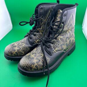 COLORFUL WOMEN's LEATHER BOOTS, LACED-UP, SIZE 10